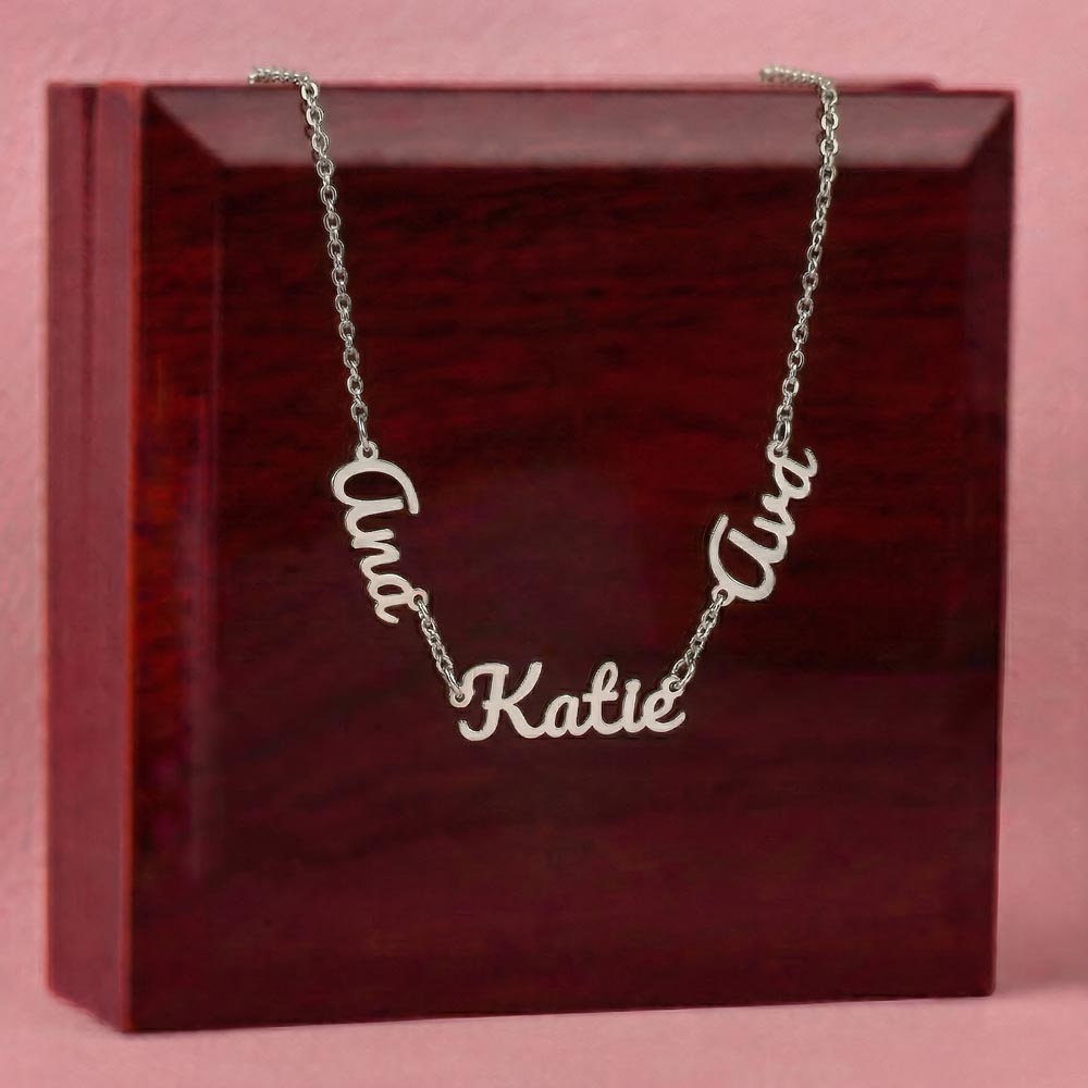 The Keepsake Name Necklace